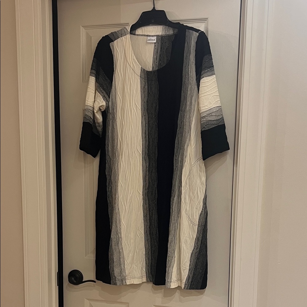 Aino dress